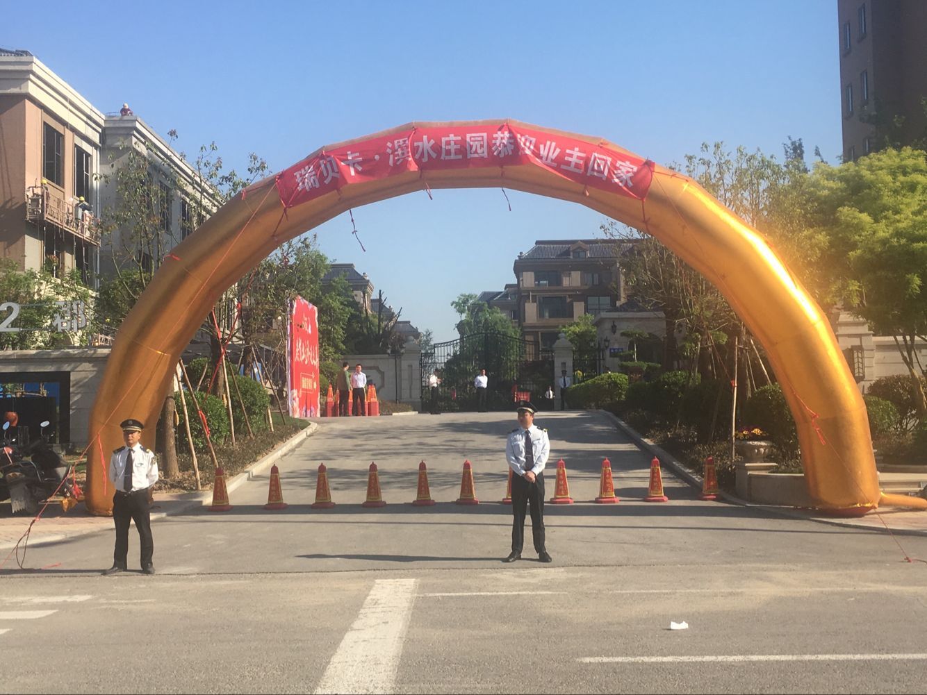 ��ؐ��•��ˮ�f�@�·�ʢ�󽻸�