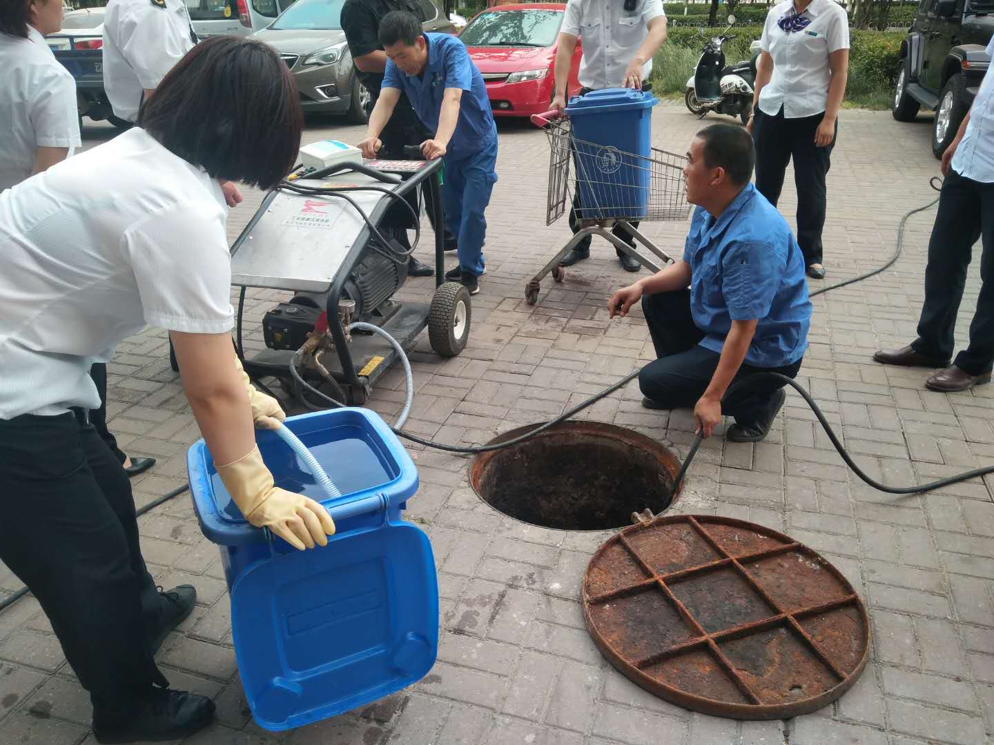 ��־�ɳ����������U