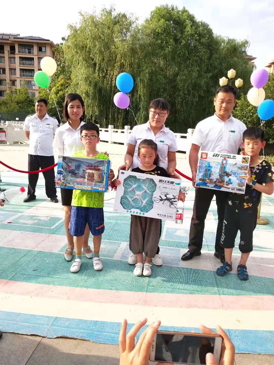 ��Ӽ�������I�e�С��c��һ�H��Ȥζ�����