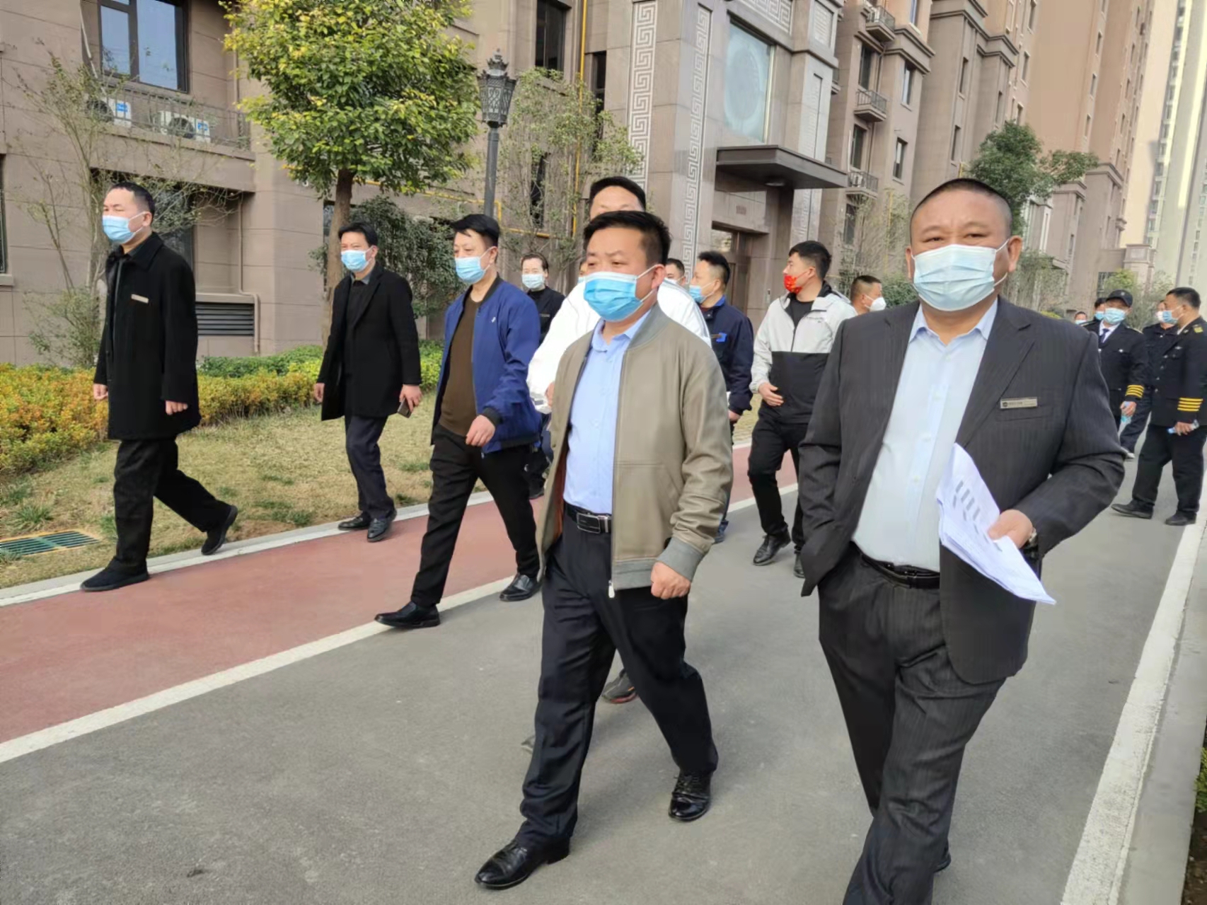 �������ν��ֽM��10�����I ��I�F���^Ħ 